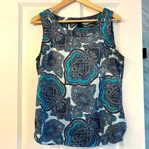 Paisley Ann Taylor top